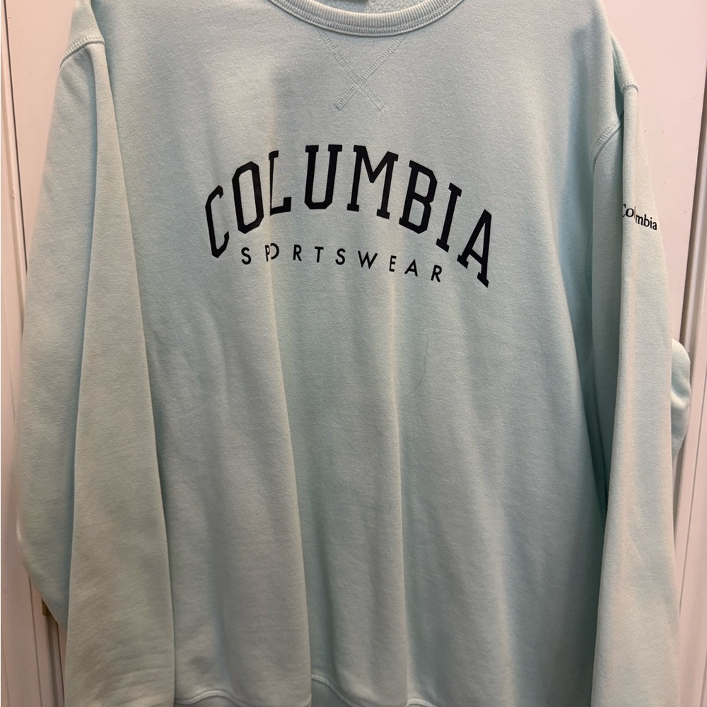 Columbia Men's Soft Blue Crewneck Sweater